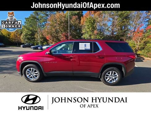 Used 2019 Chevrolet Traverse LT image 19