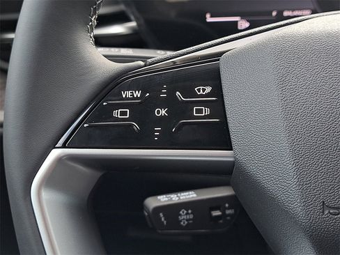 New 2025 Audi Q5 2.0T Premium Plus image 9