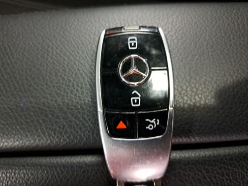 Used 2021 Mercedes-Benz E 350 4MATIC Sedan image 13