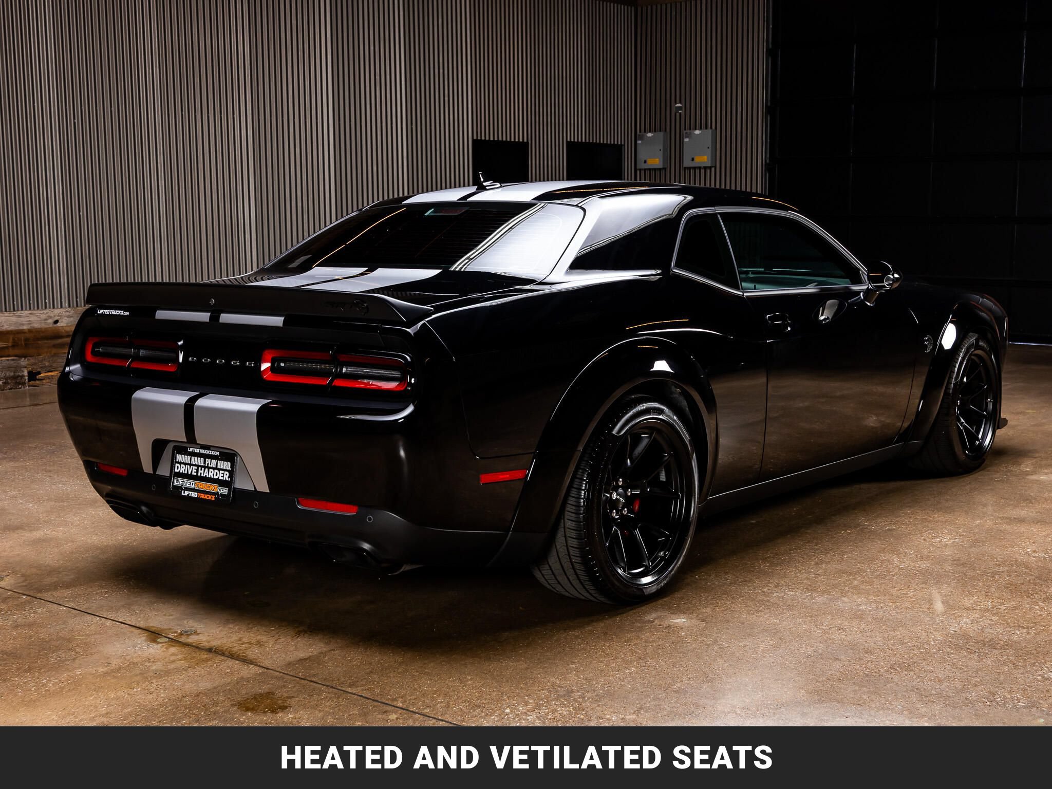 Used 2023 Dodge Challenger SRT Hellcat RWD image 9