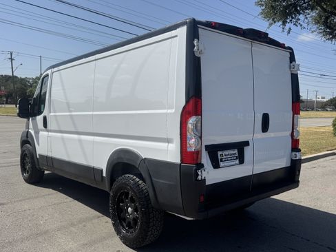 Used 2020 RAM ProMaster 1500 FWD image 3