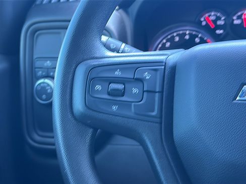 Used 2023 Chevrolet Silverado 1500 Custom image 27