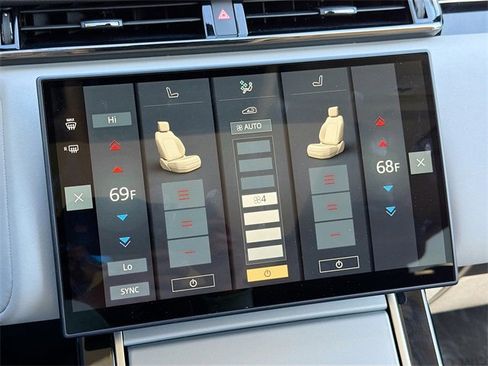 Used 2025 Land Rover Range Rover Velar S image 35