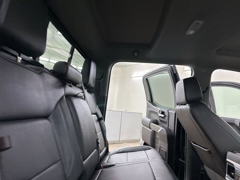 Used 2022 Chevrolet Silverado 1500 LTZ w/ LTZ Premium Package image 24