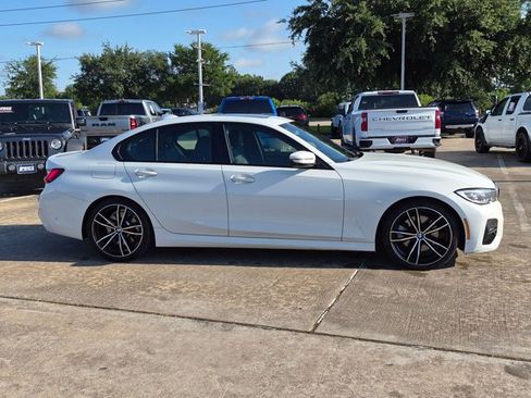 Used 2021 BMW 330i Sedan RWD image 4