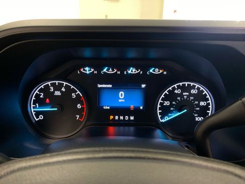 New 2026 Ford F250 XL w/ XL Chrome Package image 18