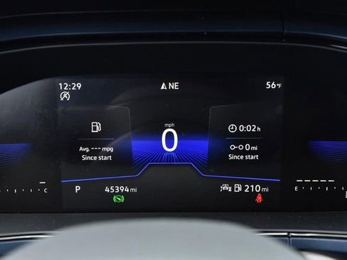 Certified 2023 Volkswagen Taos SE image 11