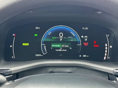 Used 2025 Toyota Camry LE w/ Convenience Package FWD image 22