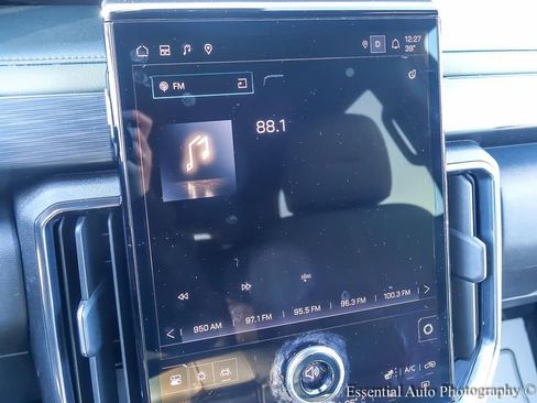 Used 2024 GMC Acadia AT4 w/ LPO, Floor Liner Package image 19