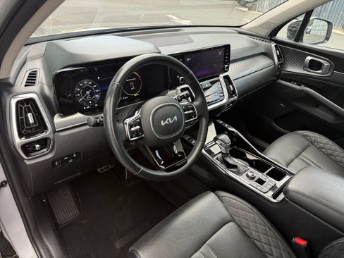 Used 2022 Kia Sorento SX AWD/4WD image 22