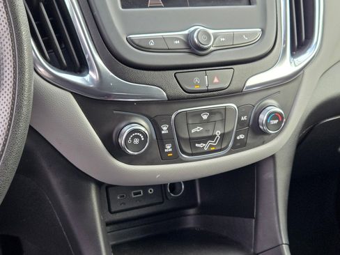 Certified 2022 Chevrolet Equinox LT image 26