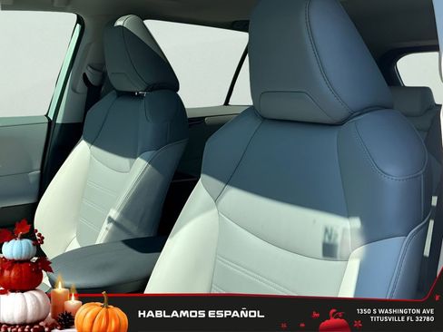 Used 2024 Toyota RAV4 XLE Premium image 30