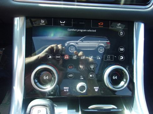 Used 2022 Land Rover Range Rover Sport SVR AWD/4WD image 21