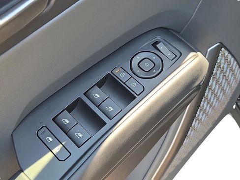 New 2026 Kia EV9 Wind image 16