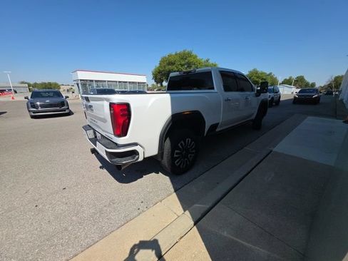 Used 2025 GMC Sierra 2500 Denali Ultimate w/ Max Trailering Package AWD/4WD image 8