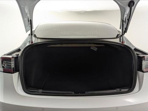 Used 2019 Tesla Model 3 Long Range image 15