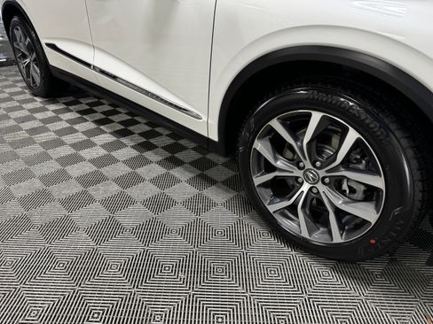 Certified 2023 Acura MDX w/Technology Package image 17