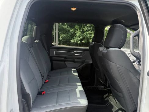 Used 2021 RAM 1500 Big Horn AWD/4WD image 40