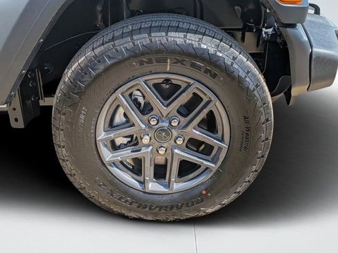 New 2025 Jeep Wrangler Sport S image 9