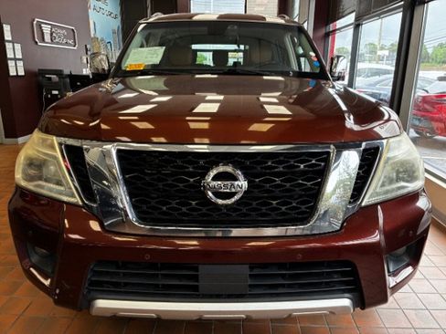 Used 2017 Nissan Armada Platinum w/ Interior Lighting Package RWD image 5