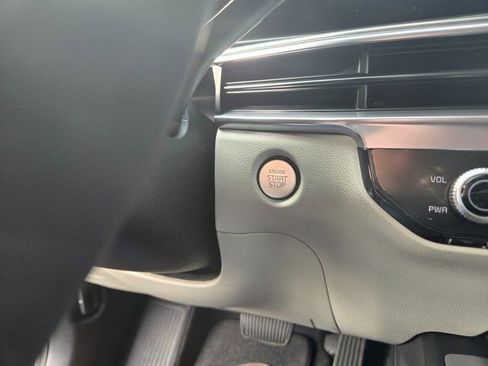 New 2026 Kia Sorento EX image 17