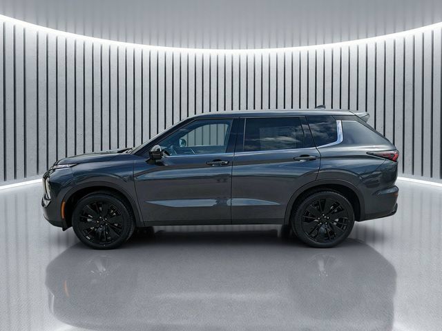 New 2026 Mitsubishi Outlander LE FWD image 7