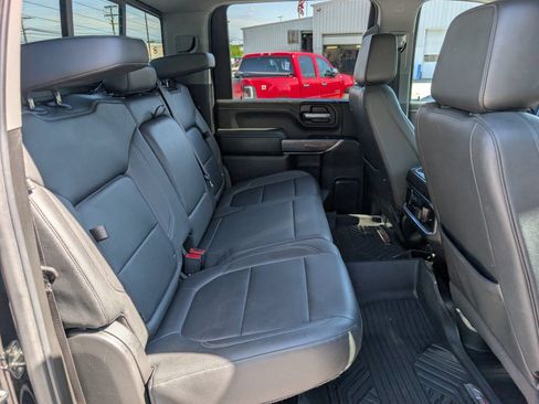Used 2023 Chevrolet Silverado 3500 LTZ AWD/4WD image 14
