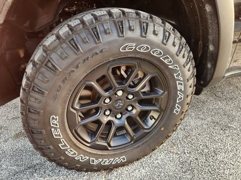 Used 2025 RAM 1500 Rebel w/ G/T Package AWD/4WD image 9