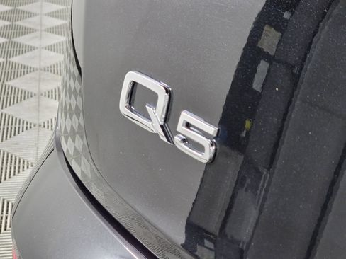 Certified 2024 Audi Q5 2.0T Premium Plus AWD/4WD image 11