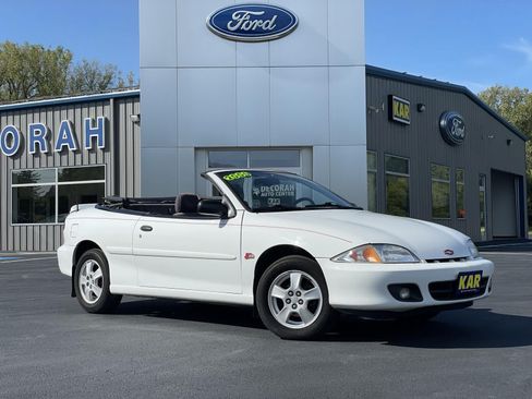 Used 2000 Chevrolet Cavalier Z24 FWD image 2