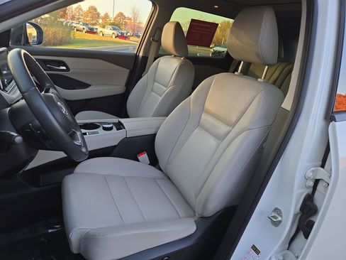 Certified 2023 Nissan Rogue SL image 14