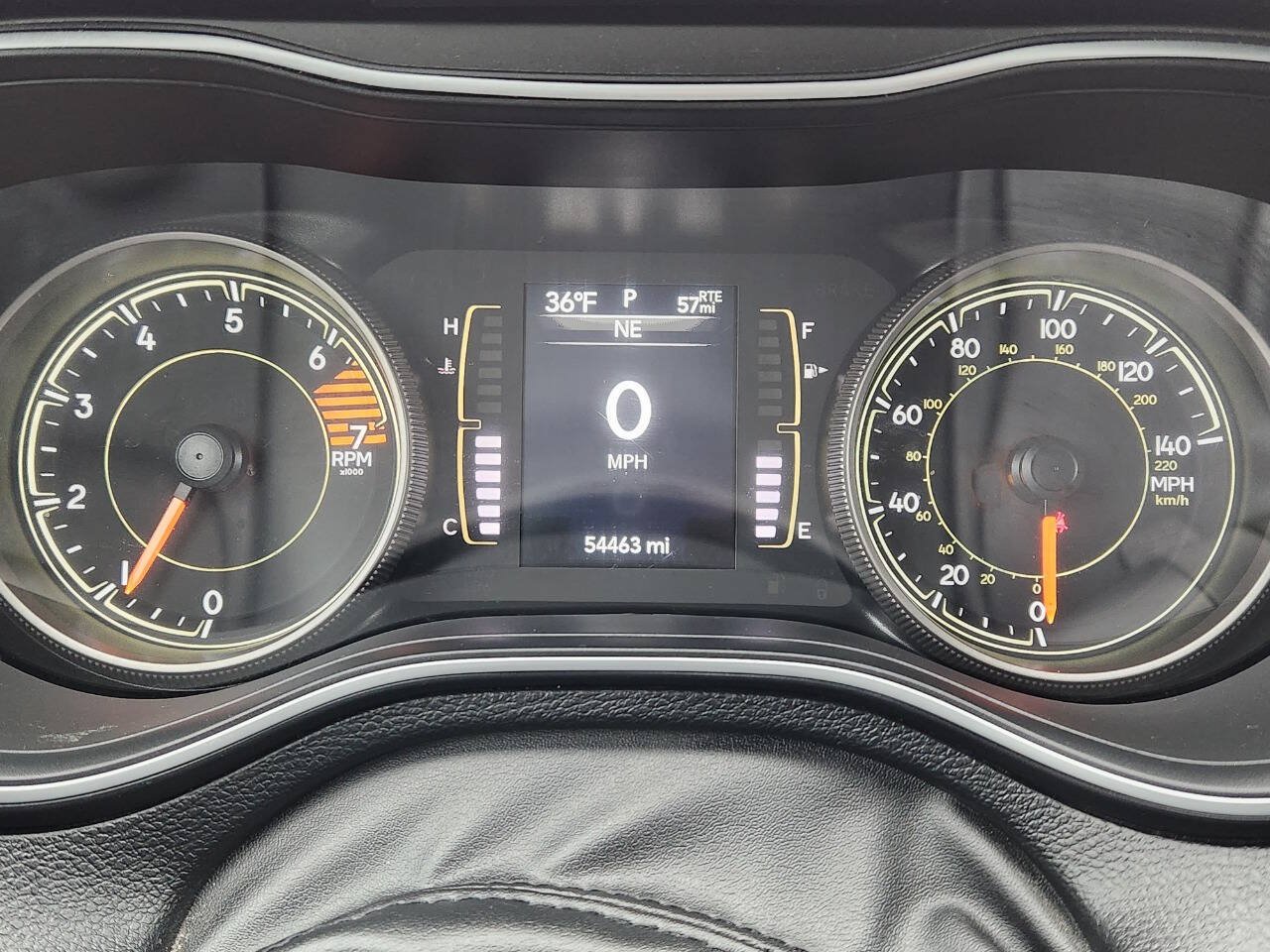 Used 2019 Jeep Cherokee Latitude Plus AWD/4WD image 22
