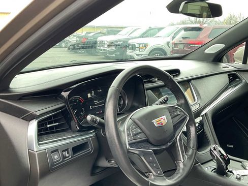 Used 2023 Cadillac XT5 Premium Luxury image 26