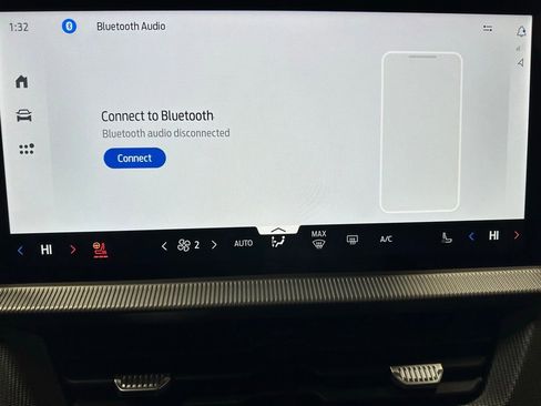 Used 2025 Ford Explorer ST-Line image 31