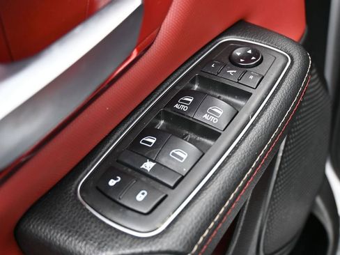 Used 2019 RAM 1500 Rebel w/ Level 2 Equipment Group AWD/4WD image 14