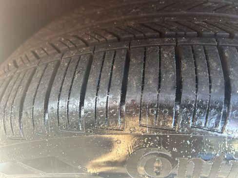 Used 2025 Volkswagen ID. Buzz Pro S image 28