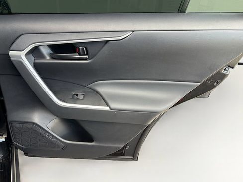 Certified 2025 Toyota RAV4 LE FWD image 26