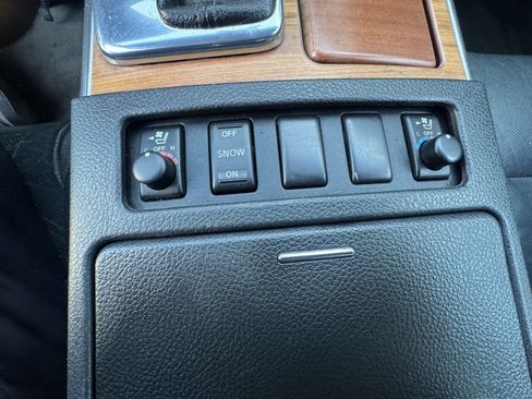 Used 2006 INFINITI M35 x w/ (J01) Journey Pkg image 11