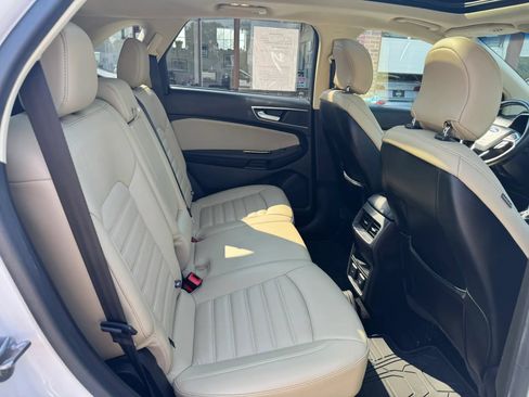 Used 2016 Ford Edge SEL w/ Equipment Group 201A FWD image 33