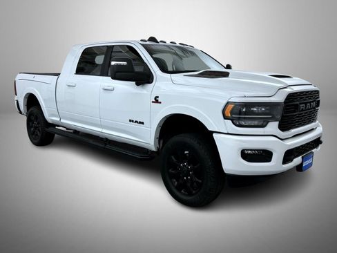 Certified 2024 RAM 2500 Limited image 3