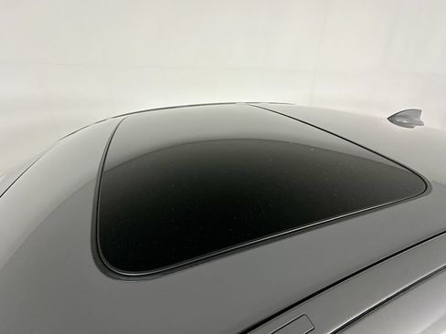 Used 2021 BMW M550i xDrive AWD/4WD image 30