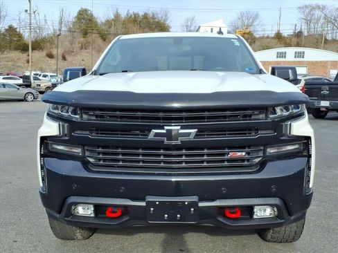 Used 2019 Chevrolet Silverado 1500 LT Trail Boss image 10