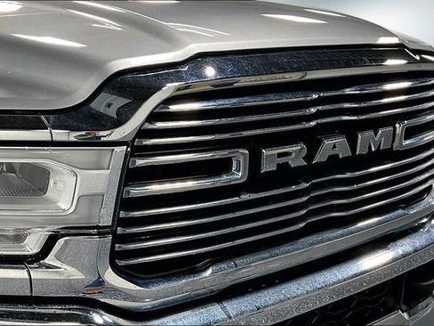 Used 2021 RAM 2500 Laramie AWD/4WD image 30
