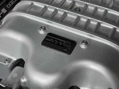 Used 2022 Dodge Challenger SRT Hellcat Redeye RWD image 11