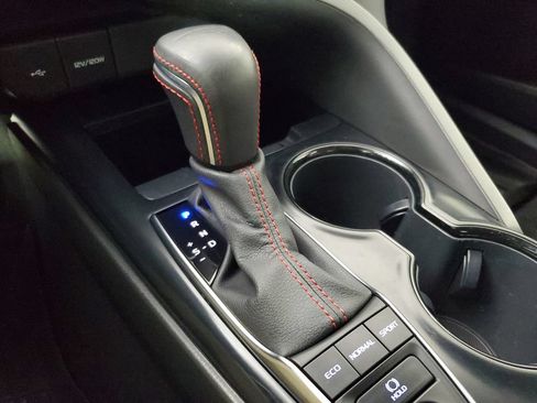 Used 2020 Toyota Camry TRD FWD image 30