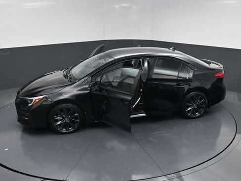 Used 2026 Toyota Corolla SE image 25