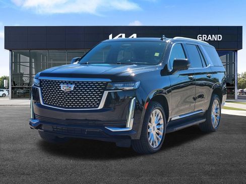 Used 2023 Cadillac Escalade Premium Luxury w/ Performance Package AWD/4WD image 4