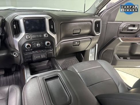 Used 2022 GMC Sierra 2500 SLT w/ SLT Convenience Package image 20