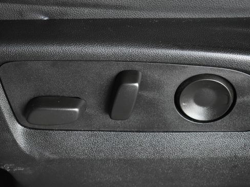 Used 2024 Chevrolet Silverado 1500 LTZ w/ LTZ Premium Package image 16