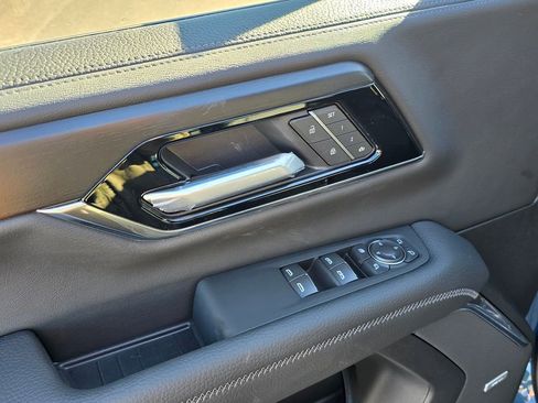 New 2026 GMC Yukon XL Denali w/ Sun & Power Step Package image 12